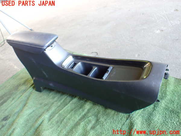 5UPJ-20477540]アクア(AQUA)(MXPK11)センターコンソール 中古_m0004.jpg