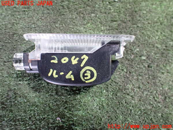 5UPJ-20476413]アクア(AQUA)(MXPK11)ルームランプ3 (ラゲッジ) 中古_m0002.jpg