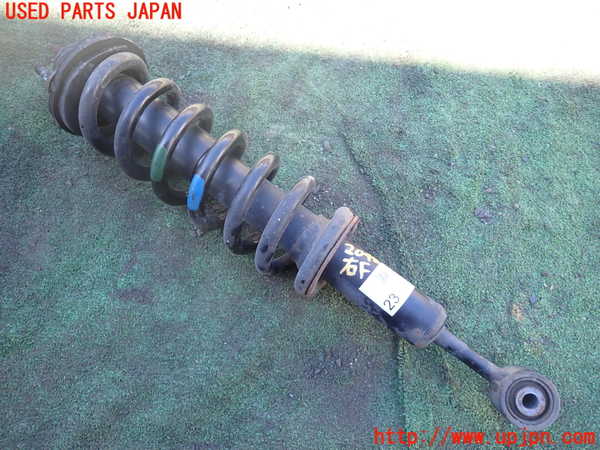 5UPJ-20485015]ランクルプラド(TRJ150W)右フロントストラット ジャンク部品取り_m0001.jpg