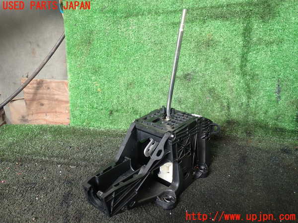 5UPJ-20487555]ランクルプラド(TRJ150W)ATシフトレバー 中古_m0002.jpg