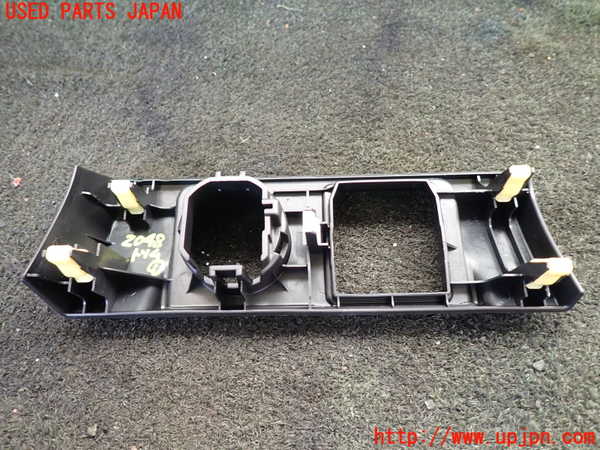 5UPJ-20487691]ランクルプラド(TRJ150W)内装トリム類1 中古_m0002.jpg