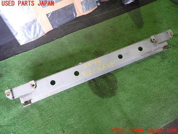 5UPJ-20491614]ランエボワゴン(CT9W)リアバンパーホースメント 中古_m0005.jpg