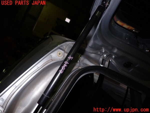 5UPJ-20491584]ランエボワゴン(CT9W)リアゲートダンパー 中古_m0004.jpg