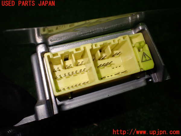 5UPJ-20496145]ランエボワゴン(CT9W)エアバッグコンピューター 中古_m0003.jpg