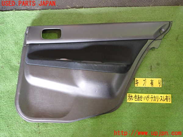 5UPJ-20491294]ランエボワゴン(CT9W)右後ドア内張り 中古_m0001.jpg