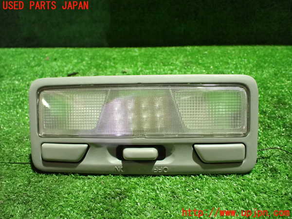 5UPJ-20496411]ランエボワゴン(CT9W)ルームランプ1（1列目） 中古_m0001.jpg