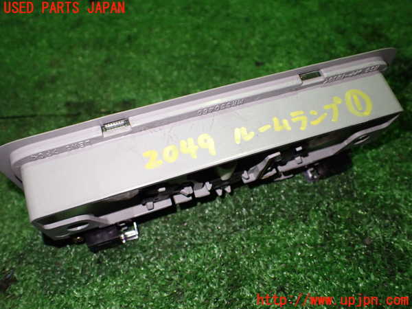 5UPJ-20496411]ランエボワゴン(CT9W)ルームランプ1（1列目） 中古_m0003.jpg