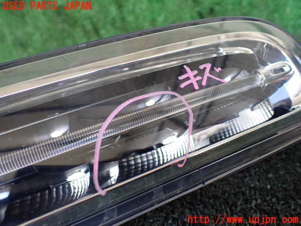 1UPJ-20501152]ポルシェ・カイエン S ハイブリッド(92ACGE)左コーナーランプ 中古_m0002.jpg