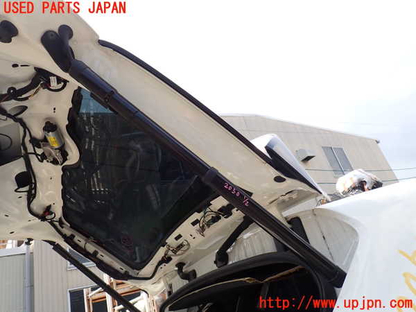 1UPJ-20501584]ポルシェ・カイエン S ハイブリッド(92ACGE)リアゲートダンパー 中古_m0001.jpg