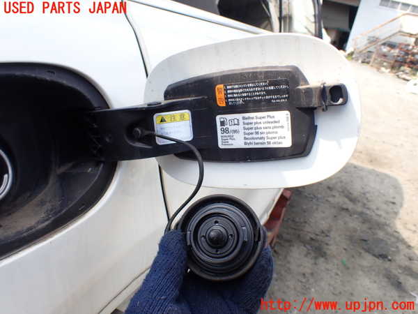 5UPJ-20501690]ポルシェ・カイエン S ハイブリッド(92ACGE)フューエルリッド 中古_m0002.jpg