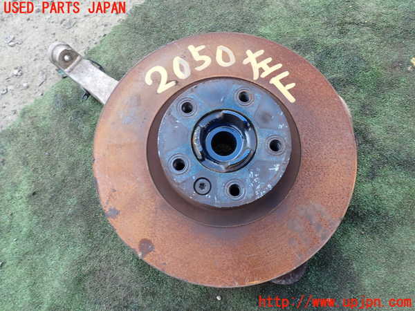 5UPJ-20504295]ポルシェ・カイエン S ハイブリッド(92ACGE)左フロントナックルハブ 中古_m0001.jpg