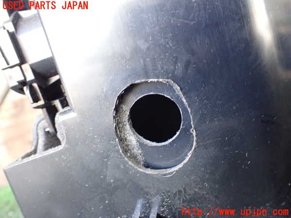 5UPJ-20507516]ポルシェ・カイエン S ハイブリッド(92ACGE)グローブボックス1 中古_m0004.jpg