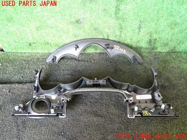 1UPJ-20507510]ポルシェ・カイエン S ハイブリッド(92ACGE)メーターフード 中古_m0004.jpg
