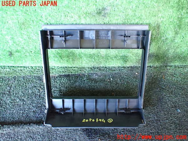 5UPJ-20507691]ポルシェ・カイエン S ハイブリッド(92ACGE)内装トリム類1 中古_m0002.jpg