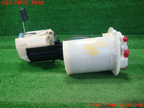 5UPJ-20512510]プリウスPHV(ZVW52)燃料ポンプ 中古_m0002.jpg