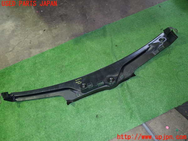 5UPJ-20521190]ベンツ E220 d（S213）(BlueTEC) ステーションワゴン(213204C)カウルトップ 中古_m0004.jpg