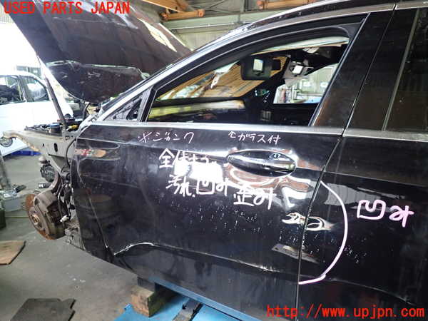 5UPJ-20521260]ベンツ E220 d（S213）(BlueTEC) ステーションワゴン(213204C)左前ドア 【ジャンク】_m0001.jpg