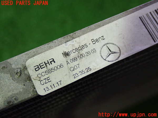 5UPJ-20522322]ベンツ E220 d（S213）(BlueTEC) ステーションワゴン(213204C)ラジエーター2 中古_m0002.jpg