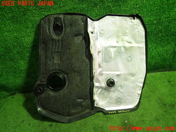 5UPJ-20522160]ベンツ E220 d（S213）(BlueTEC) ステーションワゴン(213204C)エンジンアッパーカバー 中古_m0002.jpg