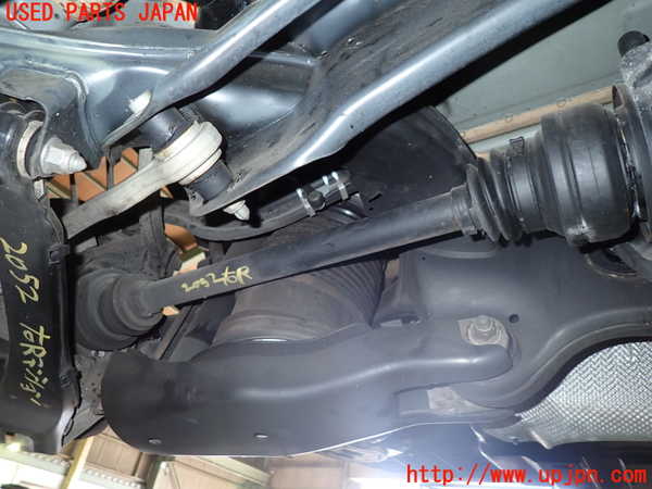 5UPJ-20524020]ベンツ E220 d（S213）(BlueTEC) ステーションワゴン(213204C)右リアドライブシャフト 中古_m0001.jpg