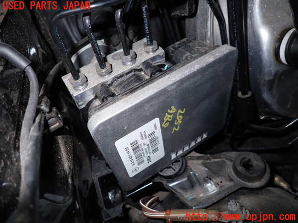 1UPJ-20524040]ベンツ E220 d（S213）(BlueTEC) ステーションワゴン(213204C)ABSアクチュエーター 中古_m0001.jpg