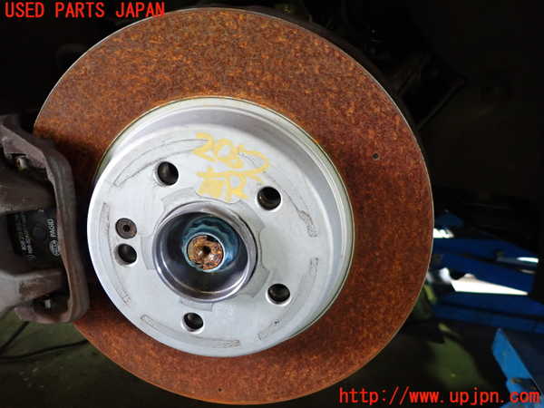 5UPJ-20524300]ベンツ E220 d（S213）(BlueTEC) ステーションワゴン(213204C)右リアナックルハブ 中古_m0001.jpg