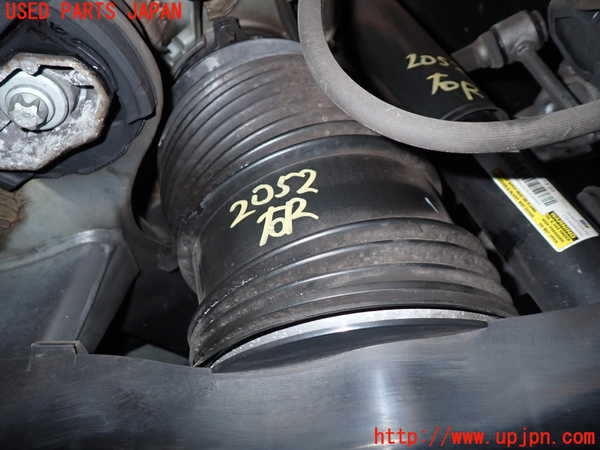 5UPJ-20525100]ベンツ E220 d（S213）(BlueTEC) ステーションワゴン(213204C)右リアスプリング 中古_m0001.jpg
