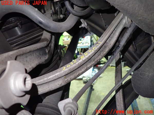 5UPJ-20525146]ベンツ E220 d（S213）(BlueTEC) ステーションワゴン(213204C)右リアアッパーアーム1 中古_m0001.jpg