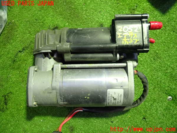 5UPJ-20525535]ベンツ E220 d（S213）(BlueTEC) ステーションワゴン(213204C)エアサスポンプ 中古_m0001.jpg