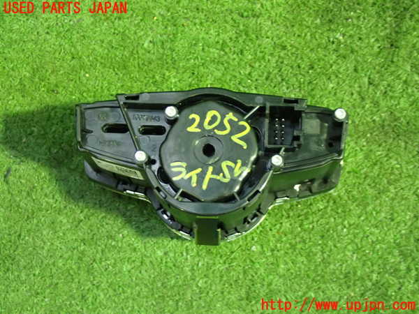 5UPJ-20526285]ベンツ E220 d（S213）(BlueTEC) ステーションワゴン(213204C)ライトスイッチ 中古_m0003.jpg