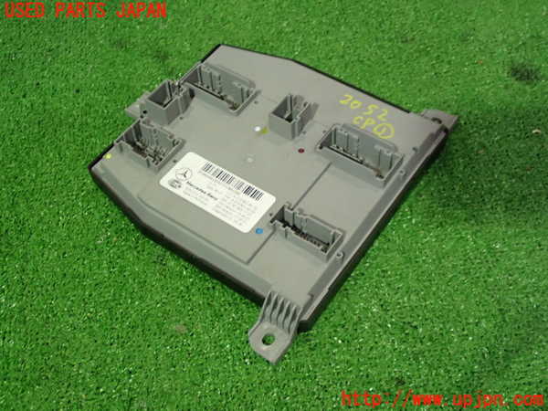 5UPJ-20526146]ベンツ E220 d（S213）(BlueTEC) ステーションワゴン(213204C)コンピューター1 A 213 900 92 19 中古_m0001.jpg