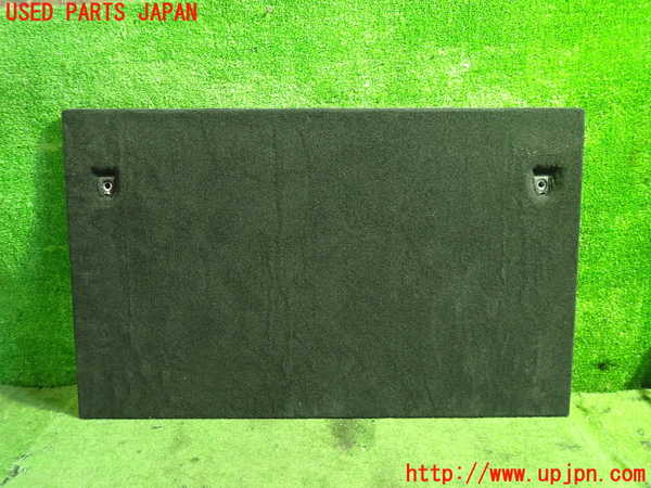 5UPJ-20527772]ベンツ E220 d（S213）(BlueTEC) ステーションワゴン(213204C)ラゲッジトレイ2 中古_m0001.jpg