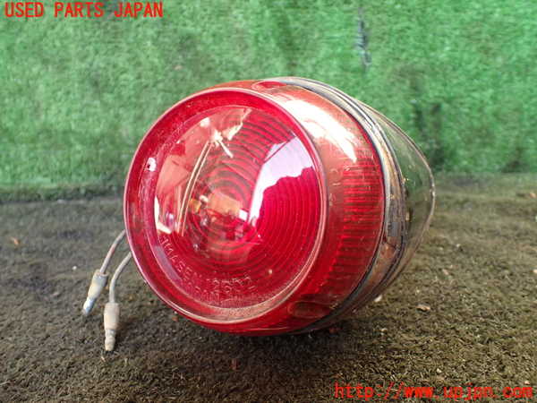 1UPJ-20551530]三菱ジープ(J58)右テールランプ 中古_m0001.jpg