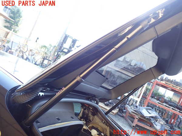 5UPJ-20561584]ポルシェ・パナメーラ S ハイブリッド(970CGEA)リアゲートダンパー 中古_m0002.jpg