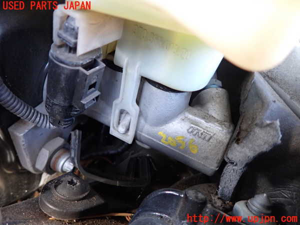 5UPJ-20564050]ポルシェ・パナメーラ S ハイブリッド(970CGEA)ブレーキマスターシリンダー 中古_m0003.jpg