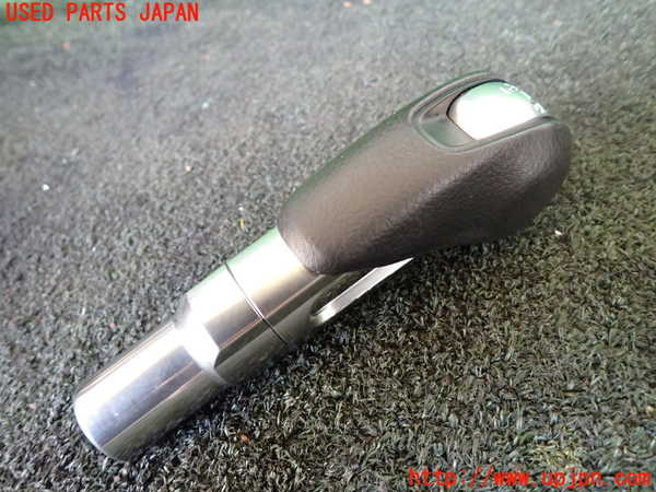 5UPJ-20567570]ポルシェ・パナメーラ S ハイブリッド(970CGEA)シフトノブ 中古_m0001.jpg