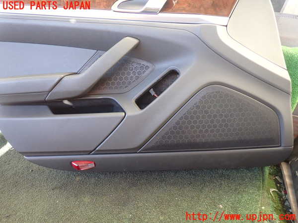 5UPJ-20561264]ポルシェ・パナメーラ S ハイブリッド(970CGEA)左前ドア内張り 中古_m0003.jpg