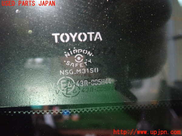 5UPJ-20571382]クラウン ハイブリッド(AZSH21)左クォーターガラス NSG M31S8 中古_m0002.jpg