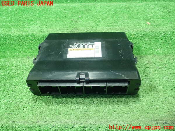 5UPJ-20576125]クラウン ハイブリッド(AZSH21)ABSコンピューター 中古_m0001.jpg