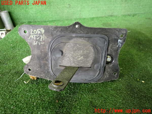 2UPJ-20597555]フィガロ(FK10)ATシフトレバー 中古_m0004.jpg