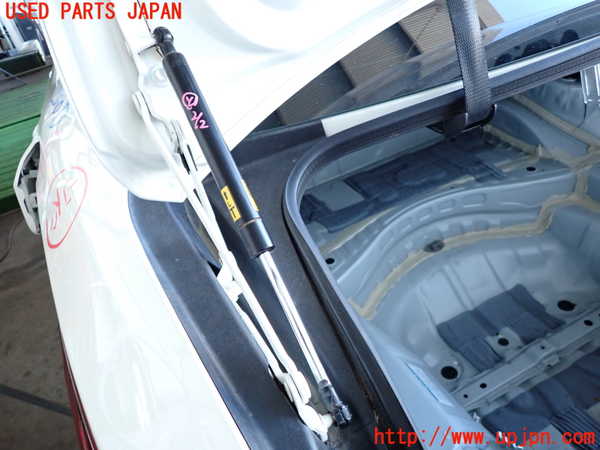 5UPJ-20601506]クラウン ロイヤル(GRS210)トランクダンパー 中古_m0002.jpg