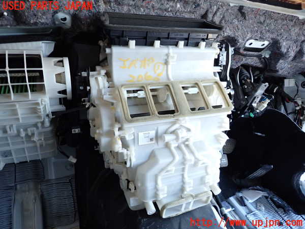 2UPJ-20606081]クラウン ロイヤル(GRS210)エバポレーター1 中古_m0001.jpg