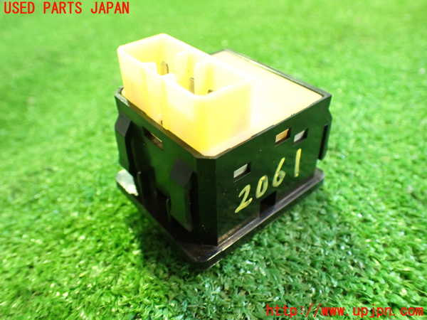 5UPJ-20616307]スープラ(MA70)スイッチ2 (ランバーサポート) 中古_m0003.jpg