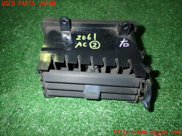5UPJ-20617527]スープラ(MA70)エアコン吹き出し口2 (右) 中古_m0001.jpg
