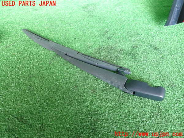5UPJ-20621661]インプレッサ WRX-STi(GVF)リアワイパーアーム1 中古_m0001.jpg