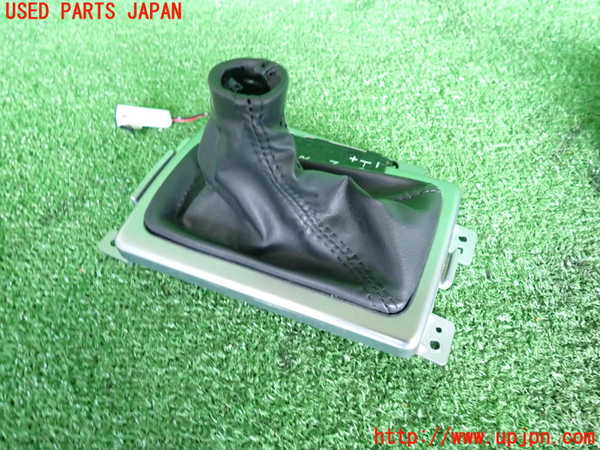 2UPJ-20627575]インプレッサ WRX-STi(GVF)シフトブーツ 中古_m0002.jpg