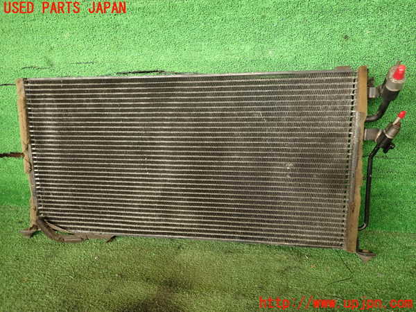 5UPJ-20636031]ランエボ7 GT-A(CT9A)エアコンコンデンサー1 中古_m0004.jpg