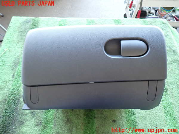 5UPJ-20647516]BMW ミニ(MINI)クーパーS F56(XR20M)グローブボックス1 中古_m0001.jpg