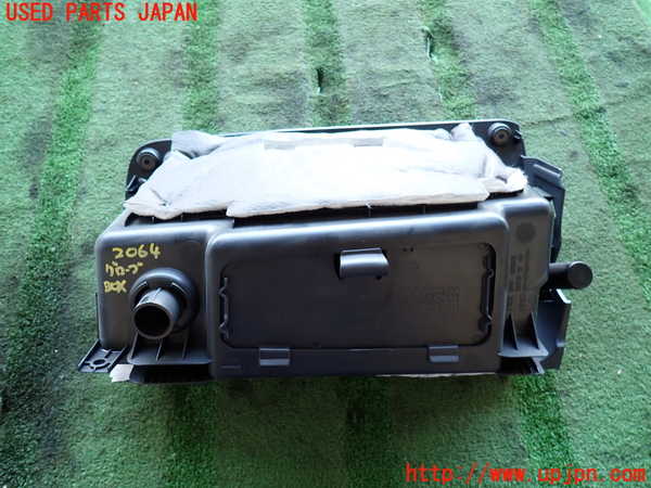 5UPJ-20647516]BMW ミニ(MINI)クーパーS F56(XR20M)グローブボックス1 中古_m0003.jpg