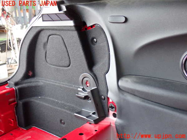 5UPJ-20647680]BMW ミニ(MINI)クーパーS F56(XR20M)左リアピラートリム 中古_m0004.jpg